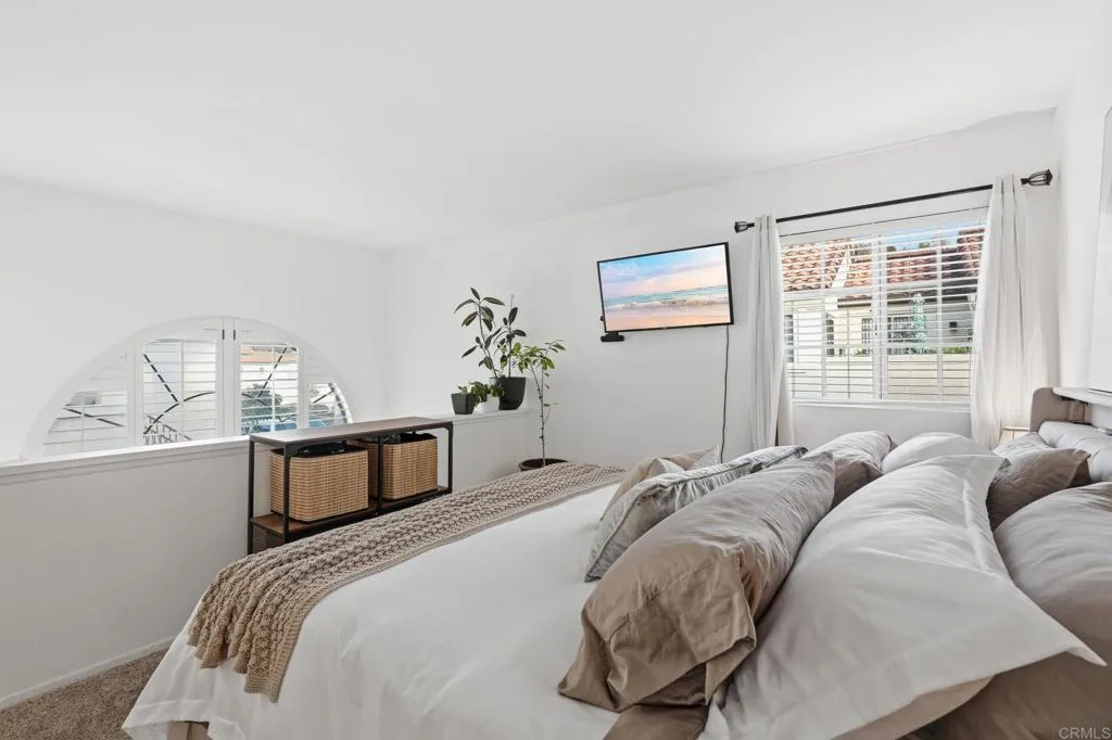 https://cdn.realtyfeed.com/cdn/127/307075977/95d25e09d974f0899a2d1141f8a66c4c.webp