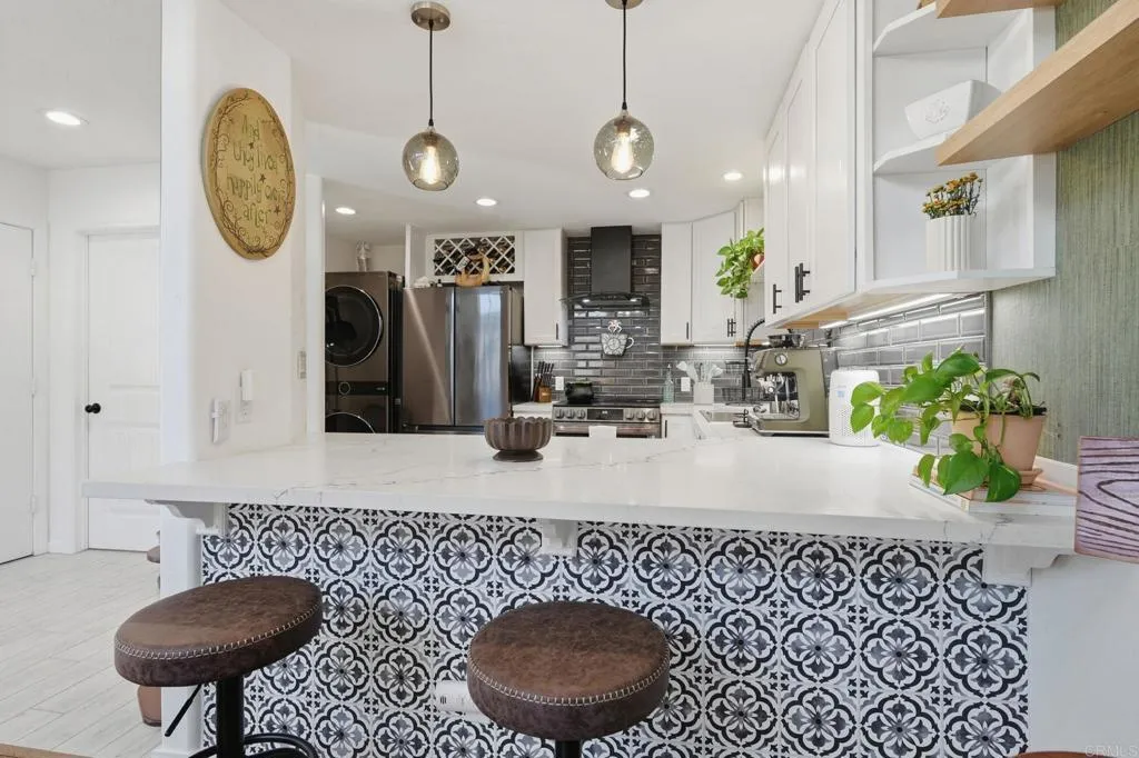 https://cdn.realtyfeed.com/cdn/127/307075977/b2bca9dfb17c66d07189b6bcdffa3ebd.webp