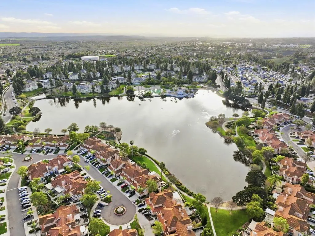 https://cdn.realtyfeed.com/cdn/127/307075977/eea26b6f5d3dab818346366800a1e5b1.webp