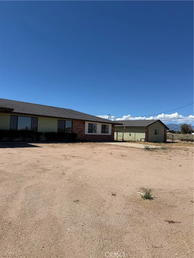 Oak Hills, CA 92344
