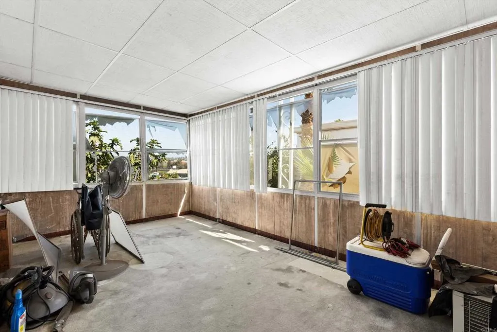 https://cdn.realtyfeed.com/cdn/127/307076017/171c24cd0481180a8f23e3b9811f5828.webp