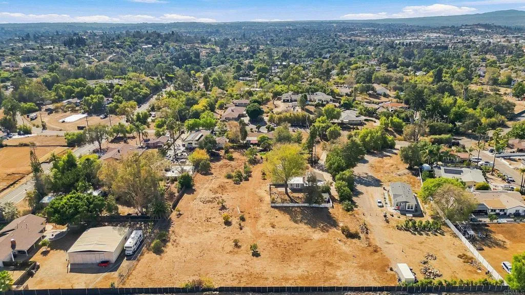 https://cdn.realtyfeed.com/cdn/127/307076036/07260ffb39e6a681278d250cc8940c2b.webp
