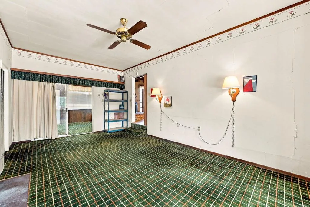 https://cdn.realtyfeed.com/cdn/127/307076036/0c62c392f3e8208f61cf7b1b314f66d9.webp