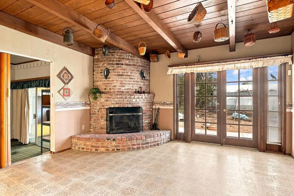 https://cdn.realtyfeed.com/cdn/127/307076036/bf24d7d5b4db0b393e4c0cfcc3ba3c07.webp