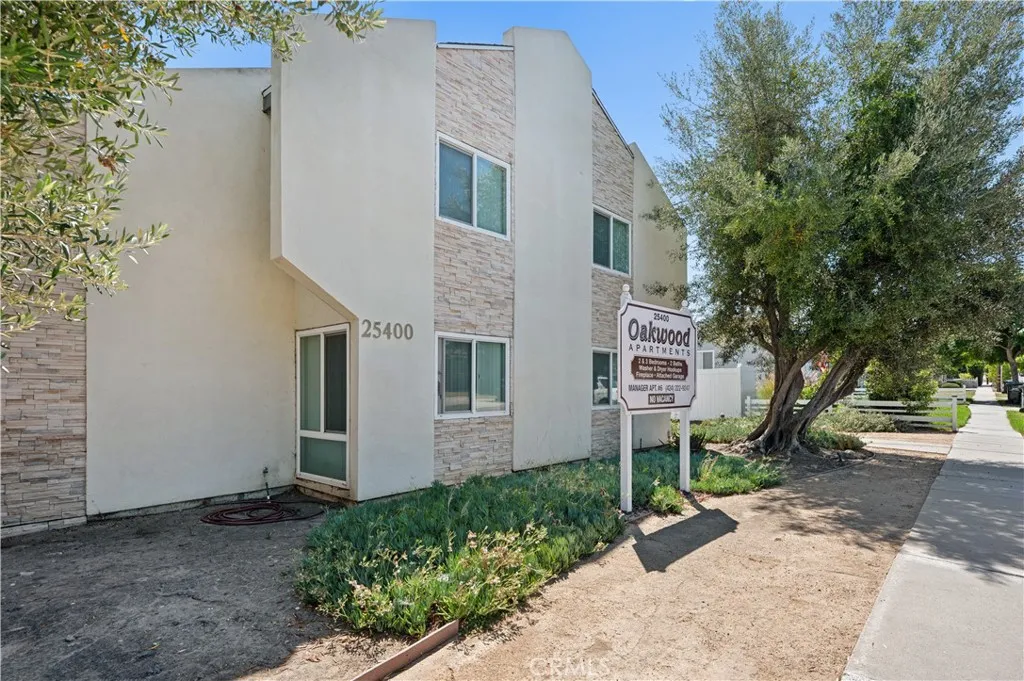 Lomita, CA 90717