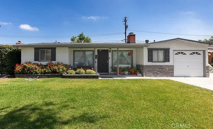 Fullerton, CA 92833