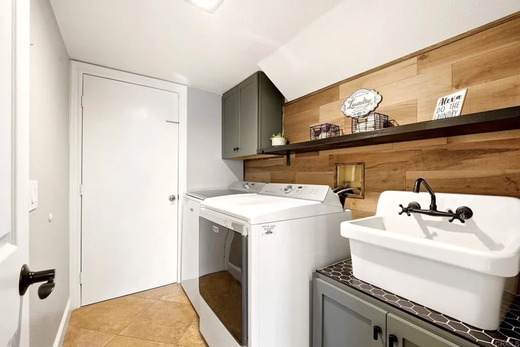 https://cdn.realtyfeed.com/cdn/127/307076072/24c6567114c10c6c8d5eaf9148f2d57b.webp