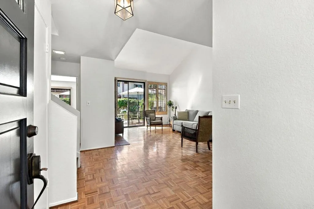 12956 Candela Place, San Diego, CA 92130 - Photo 4 of 28, San Diego, CA