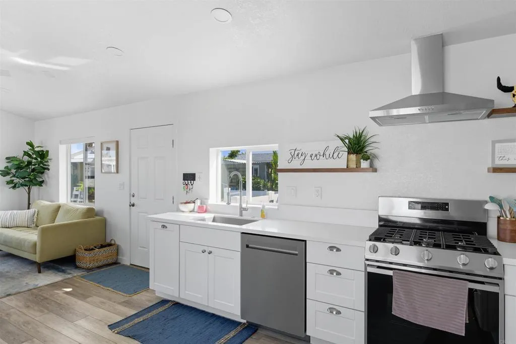 6550 Ponto Drive Unit 14, Carlsbad, CA 92011 - Photo 2 of 22, Carlsbad, CA