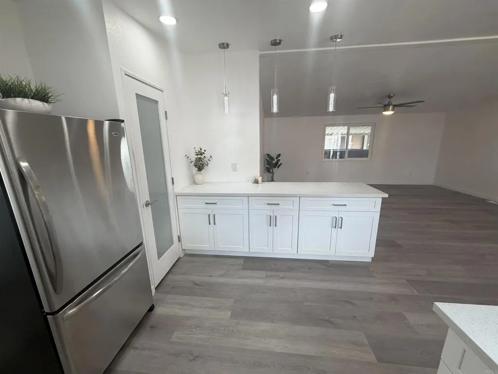 https://cdn.realtyfeed.com/cdn/127/307076148/0d99fe61148334c227d627486365fa7c.webp