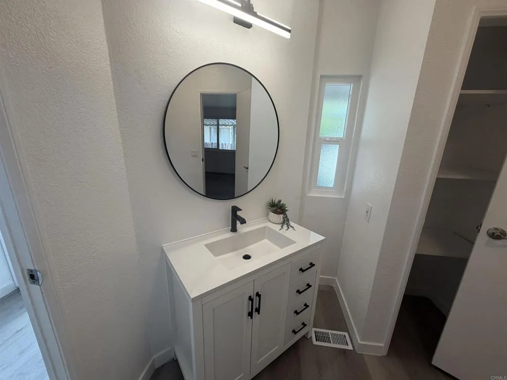 https://cdn.realtyfeed.com/cdn/127/307076148/ae7d5c71efd4a848c8edac39cf928786.webp