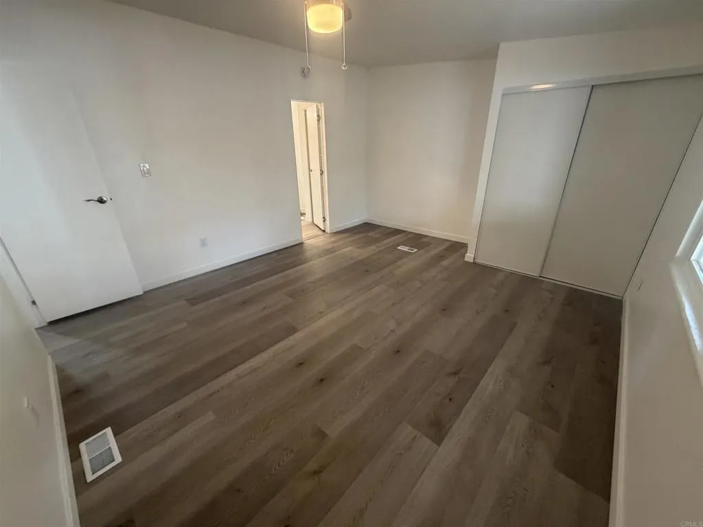https://cdn.realtyfeed.com/cdn/127/307076148/c81270a7062d73ede0e676527dfcc78a.webp