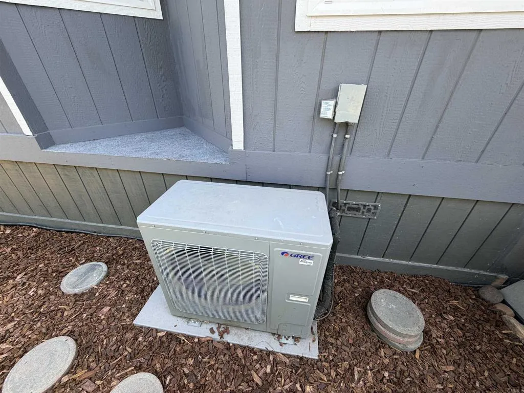 https://cdn.realtyfeed.com/cdn/127/307076148/d0b154197e8255eff75de05989488fa2.webp