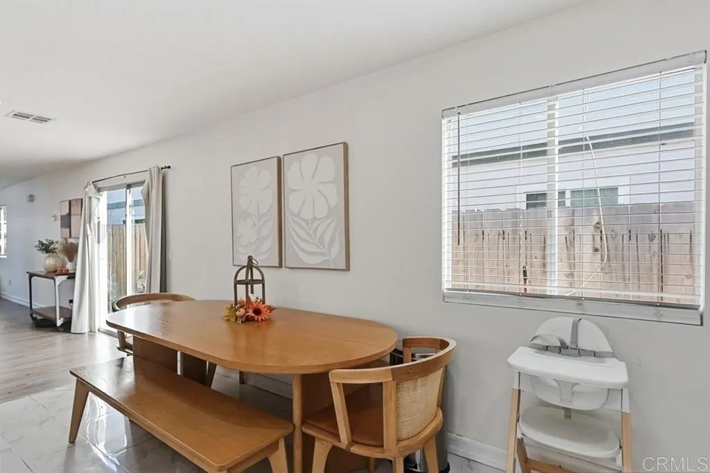 https://cdn.realtyfeed.com/cdn/127/307076170/0a1368a1d22f4ea4a9183f9d4947f90e.webp
