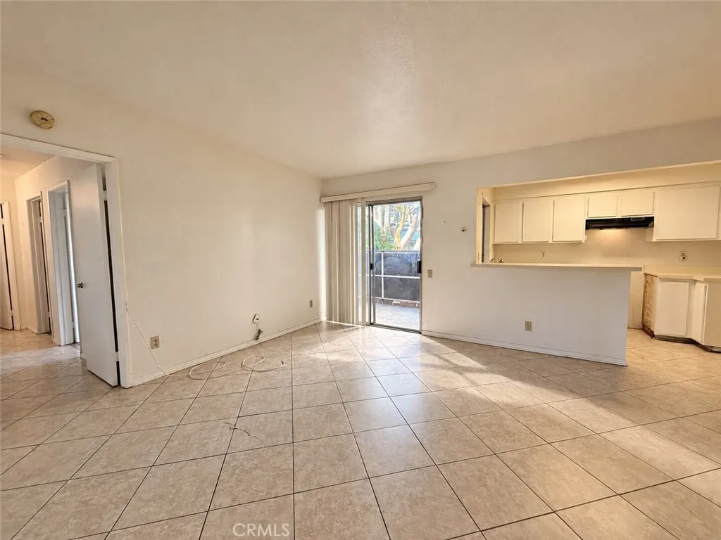 8009 Caminito De Pizza Unit B, San Diego, CA 92108 - Photo 4 of 17, San Diego, CA