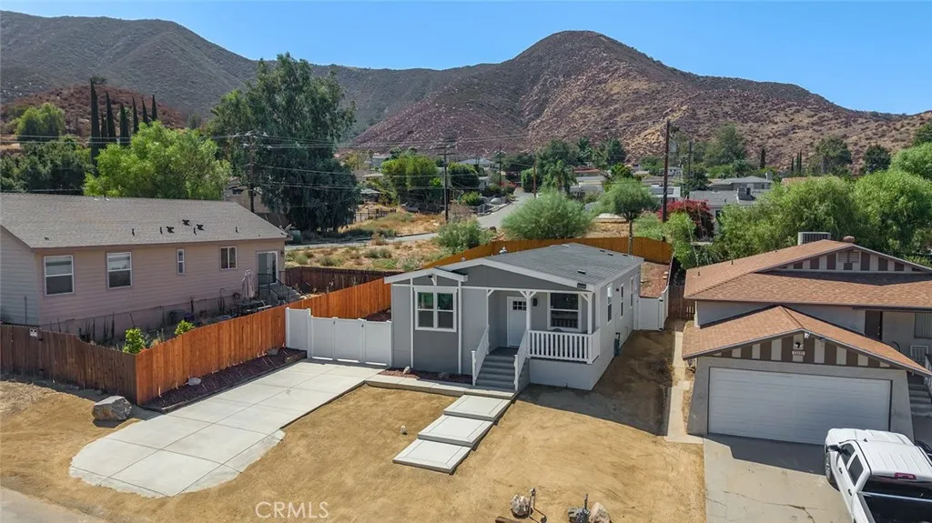 Lake Elsinore, CA 92530