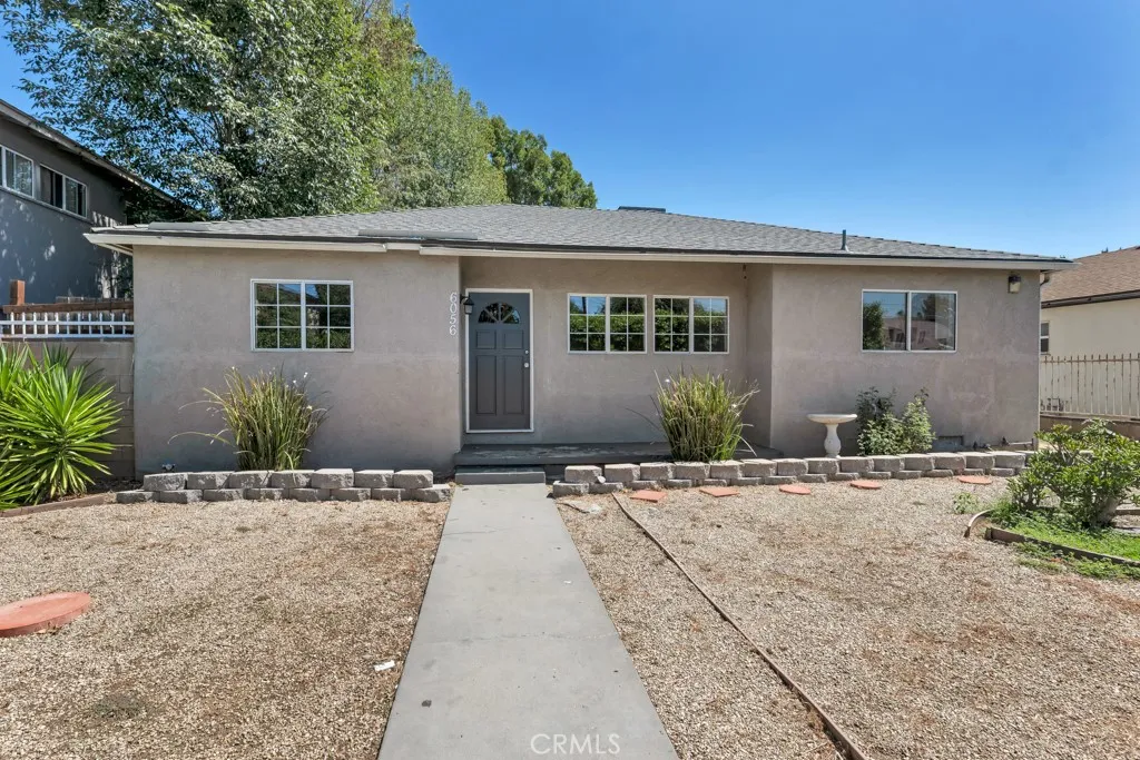 Van Nuys, CA 91401