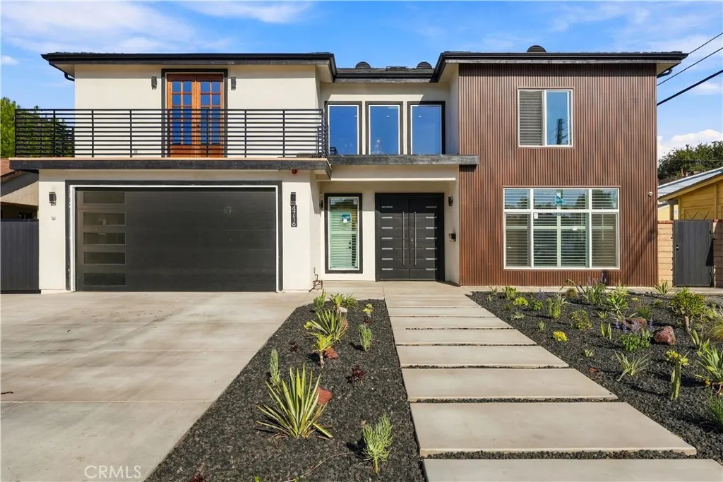 4716 Graywood