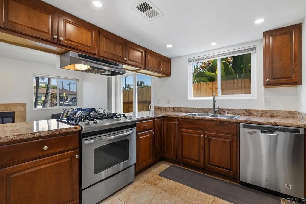 https://cdn.realtyfeed.com/cdn/127/307076231/4b3787d83991047b609b4c5e9761531b.webp