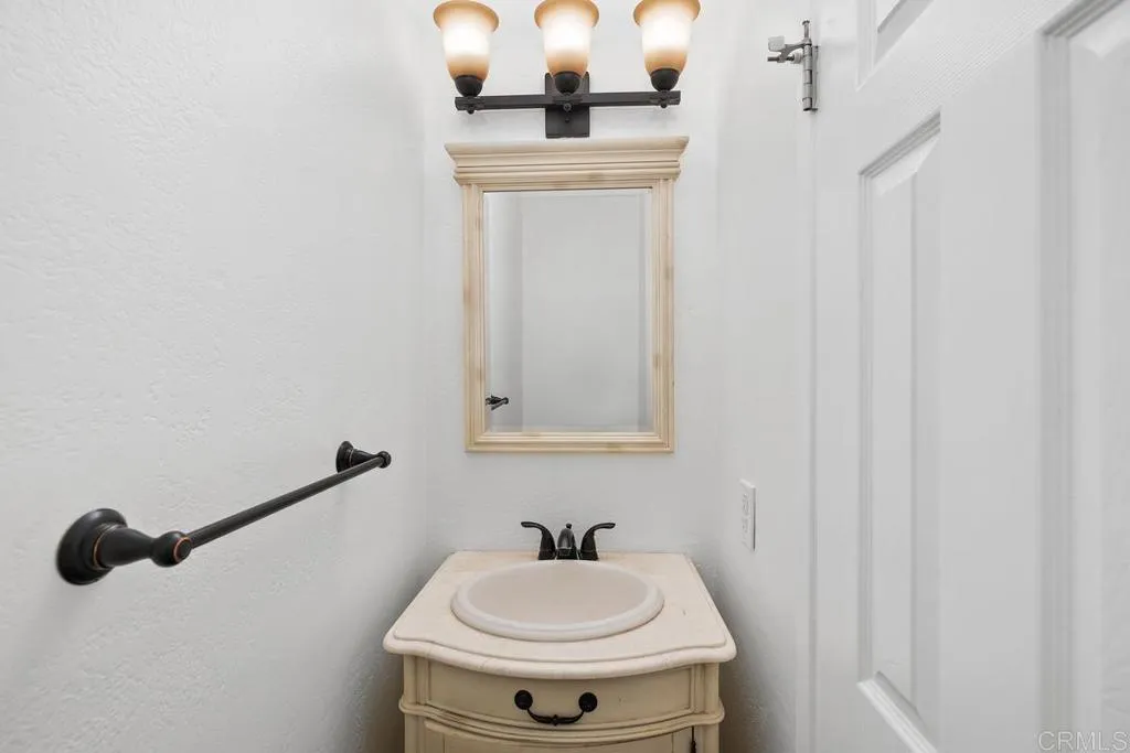 https://cdn.realtyfeed.com/cdn/127/307076231/73be0cc3a6511580c092ed2d594cb426.webp