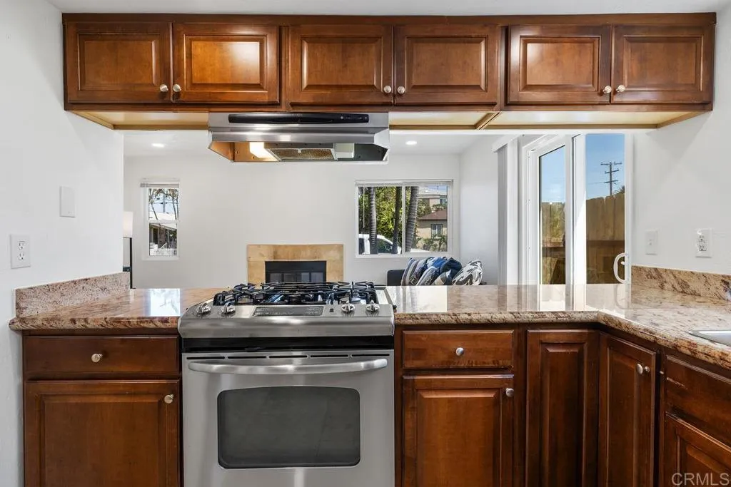 https://cdn.realtyfeed.com/cdn/127/307076231/a6ca433fdee529af0e4010408d66b918.webp