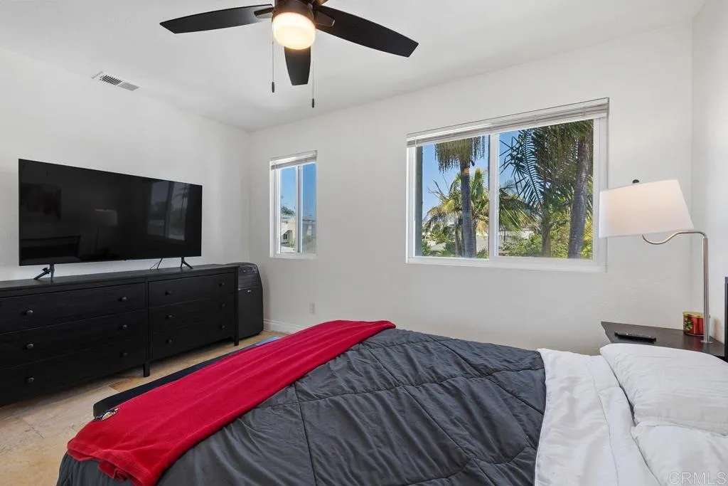 https://cdn.realtyfeed.com/cdn/127/307076231/c60ee5ea45e1a0552e0bd5eed79cf9aa.webp