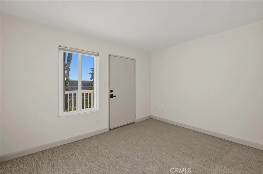 https://cdn.realtyfeed.com/cdn/127/307076251/2d8fa9c58be24ac3f656f3157c5d6740.webp