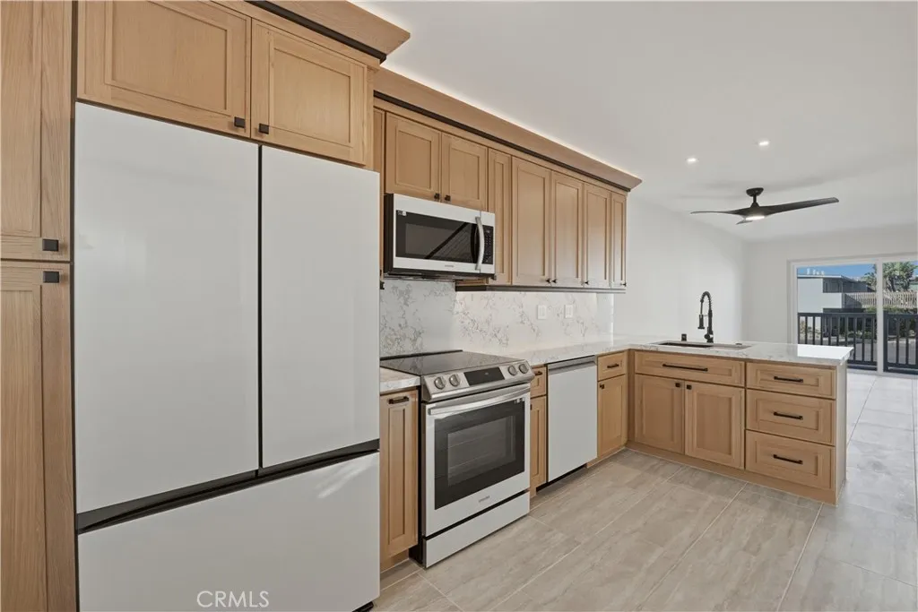 1111 Seacoast Drive Unit 27