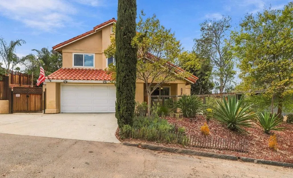 809 Sol Vista, Escondido, CA 92025 - Photo 4 of 29, Escondido, CA