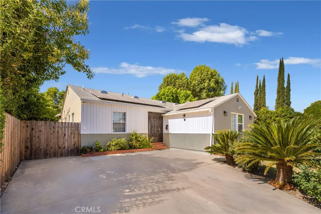 Reseda, CA 91335