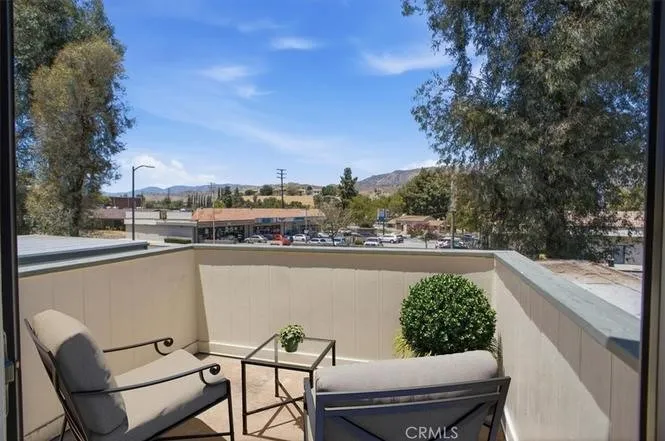 Sunland, CA 91040