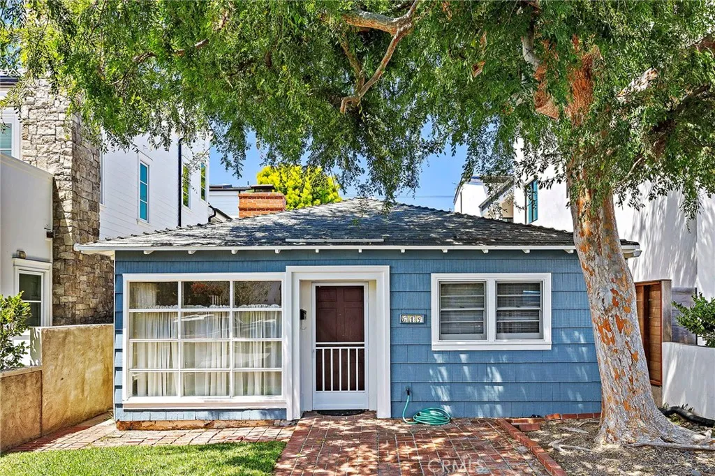 Newport Beach, CA 92625