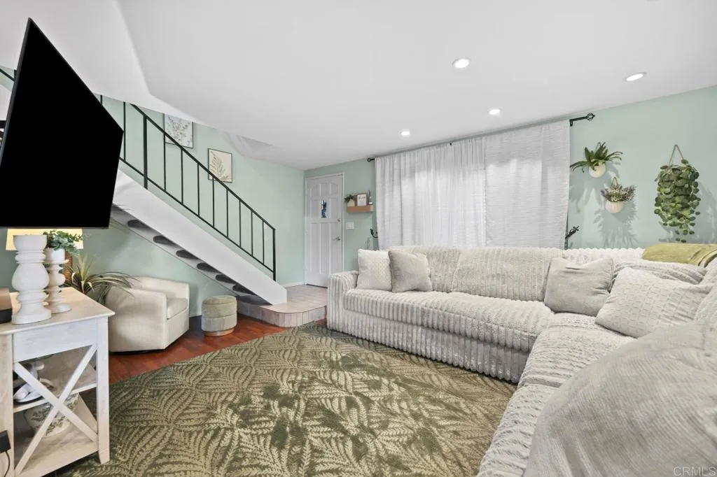 https://cdn.realtyfeed.com/cdn/127/307076401/258c28496bc8dd8c5fbf01d944c4294b.webp