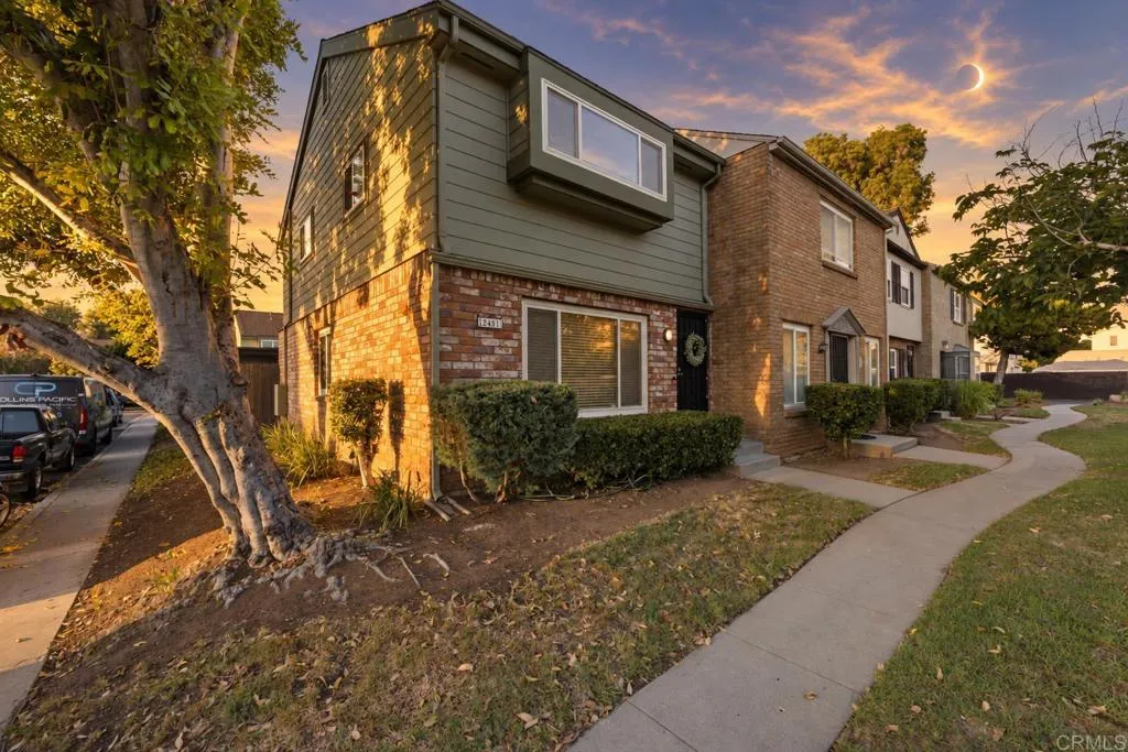 https://cdn.realtyfeed.com/cdn/127/307076401/44415440b4310917bab70d550877e1d9.webp