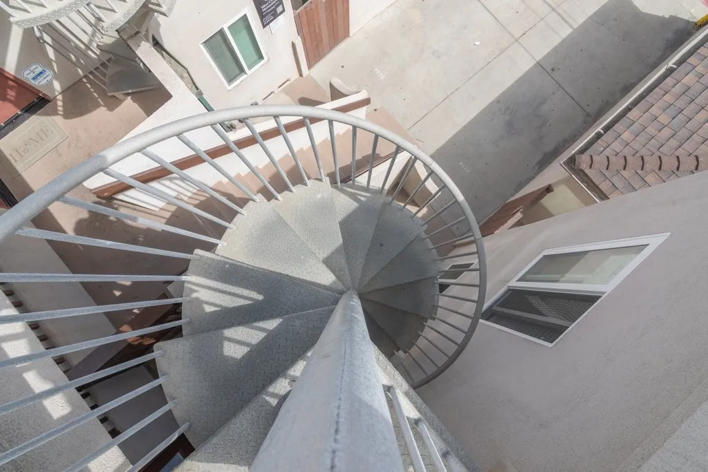 https://cdn.realtyfeed.com/cdn/127/307076410/b3845d364c309bbfec1b995218afc8b1.webp
