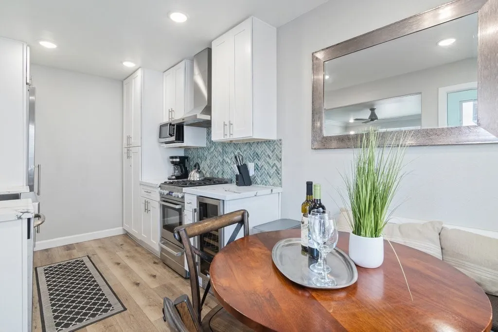 https://cdn.realtyfeed.com/cdn/127/307076410/c4f09b520c6950f8fadff40d93559c36.webp