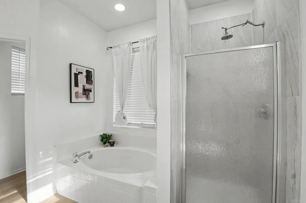 https://cdn.realtyfeed.com/cdn/127/307076447/101df2ac5b34e11355af94e69ea89a4a.webp