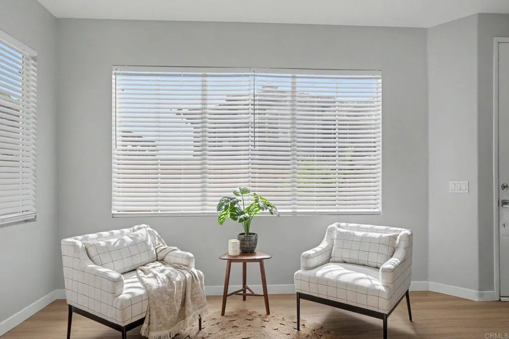 https://cdn.realtyfeed.com/cdn/127/307076447/63c419ead8b26b489e867c13a58780b5.webp