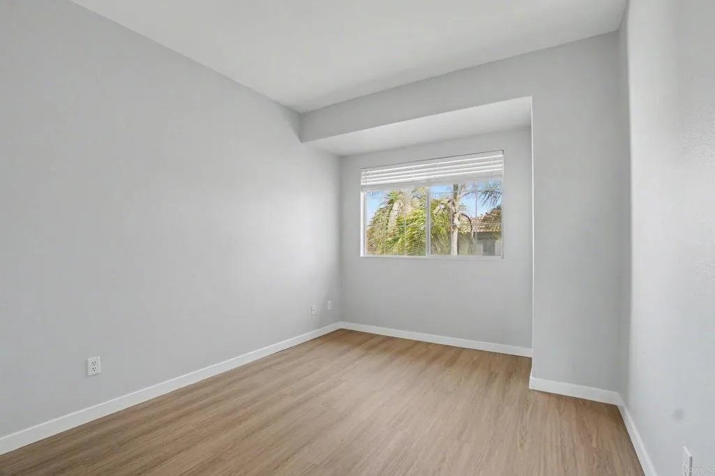 https://cdn.realtyfeed.com/cdn/127/307076447/b78900feb20b30beeb602a387c33fddf.webp