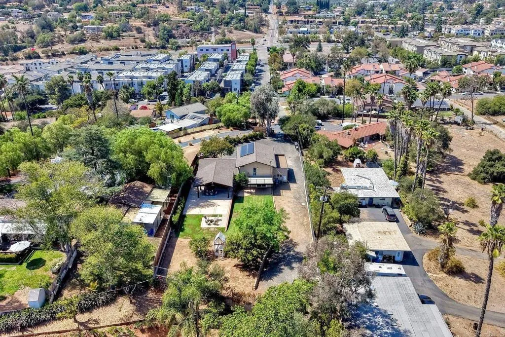 https://cdn.realtyfeed.com/cdn/127/307076471/1199f66eeb67f9bc9d74deb91bb4edf9.webp