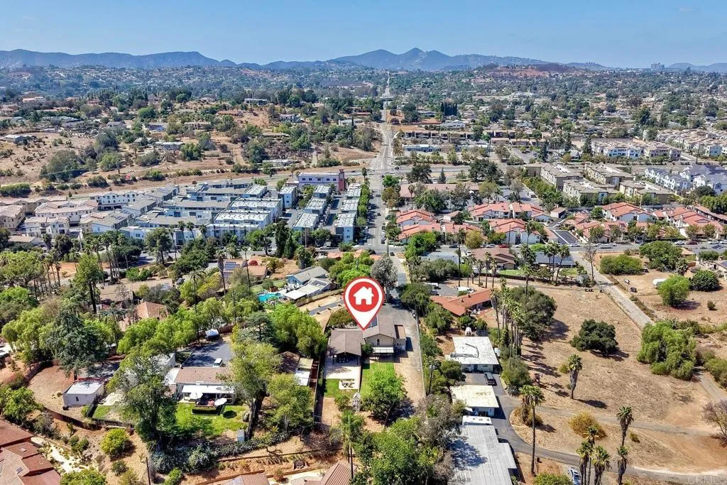 https://cdn.realtyfeed.com/cdn/127/307076471/2877307430d460db2cc9ea5549a8b0e0.webp