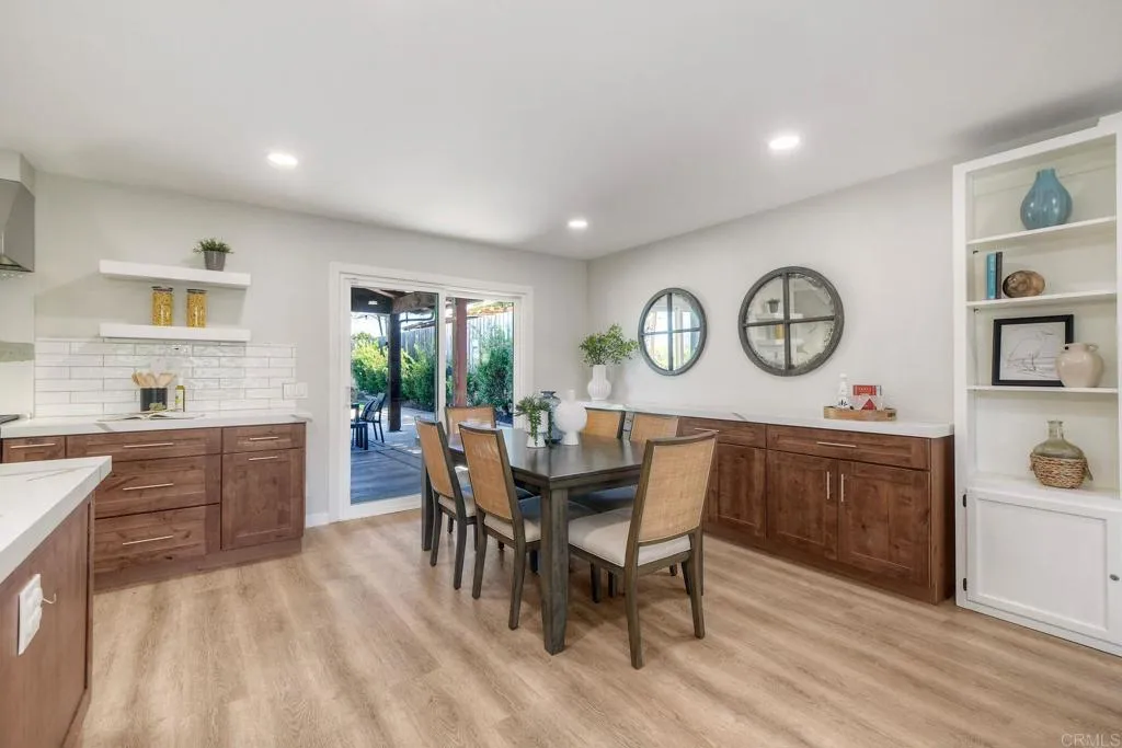 https://cdn.realtyfeed.com/cdn/127/307076471/32ff16590136584037bd348f299e7118.webp