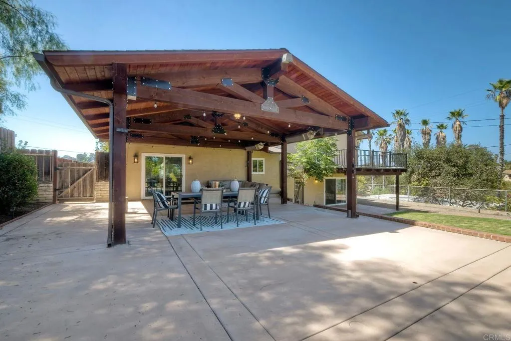 https://cdn.realtyfeed.com/cdn/127/307076471/7c950225ef7321171fd93e0bb4c2d479.webp