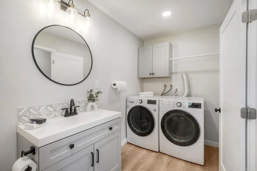 https://cdn.realtyfeed.com/cdn/127/307076471/d3f6d3da51b3509fb32ef54ddd9c1ada.webp