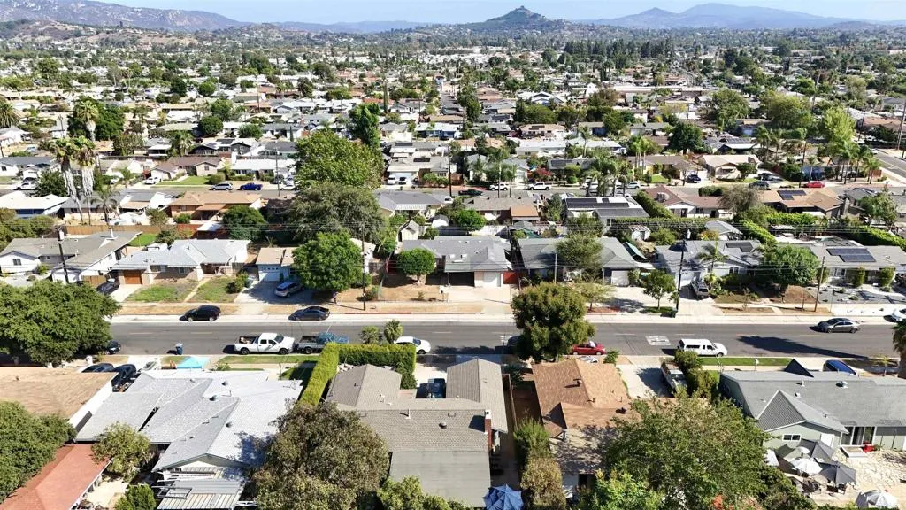 https://cdn.realtyfeed.com/cdn/127/307076492/4bc4d2e63d523fd8794d375f02dc38aa.webp