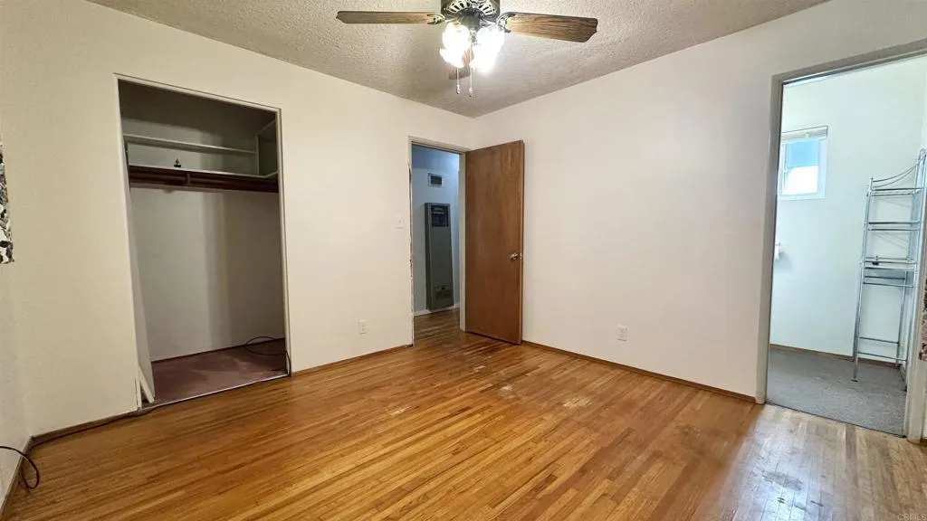 https://cdn.realtyfeed.com/cdn/127/307076492/842365fb12a89de43103fc1fb087cad9.webp
