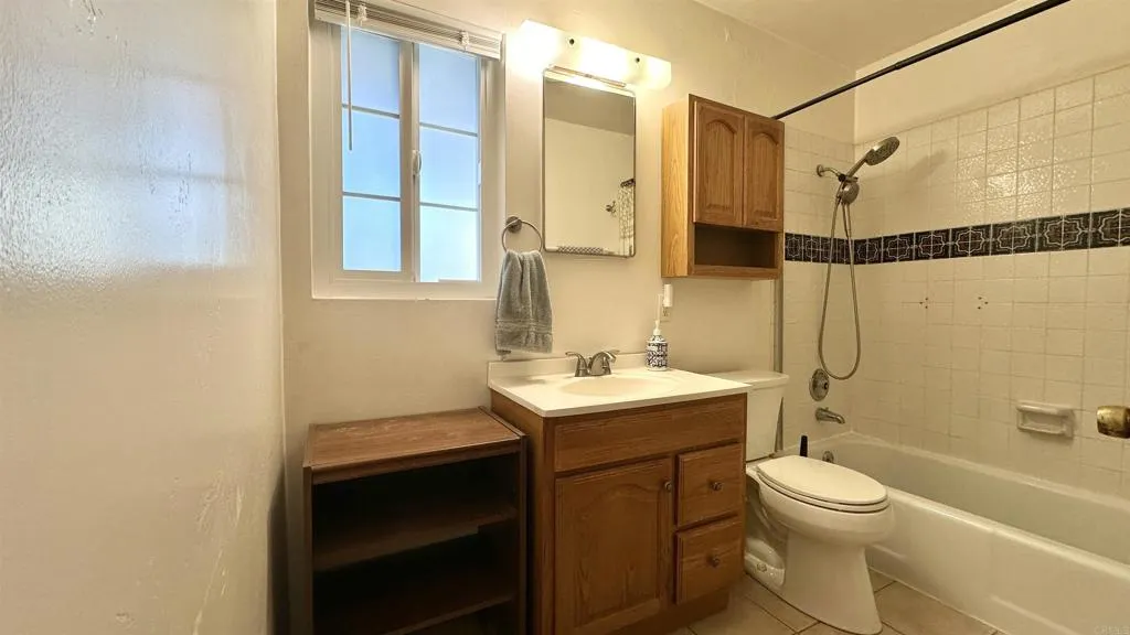 https://cdn.realtyfeed.com/cdn/127/307076492/ea6d12a169e92fd3ce019f6add3dcb72.webp