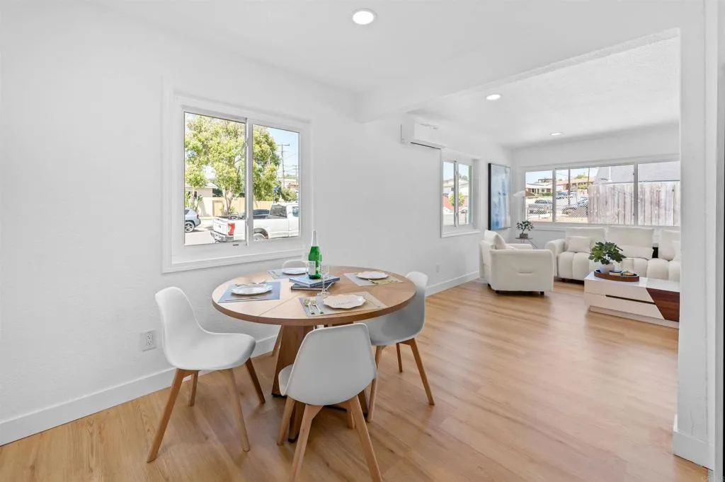 https://cdn.realtyfeed.com/cdn/127/307076493/0814c4b18936c0f4bed38db961a3c5fe.webp