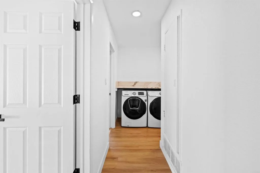 https://cdn.realtyfeed.com/cdn/127/307076493/b650253701d28456f8da2e5a547feddc.webp