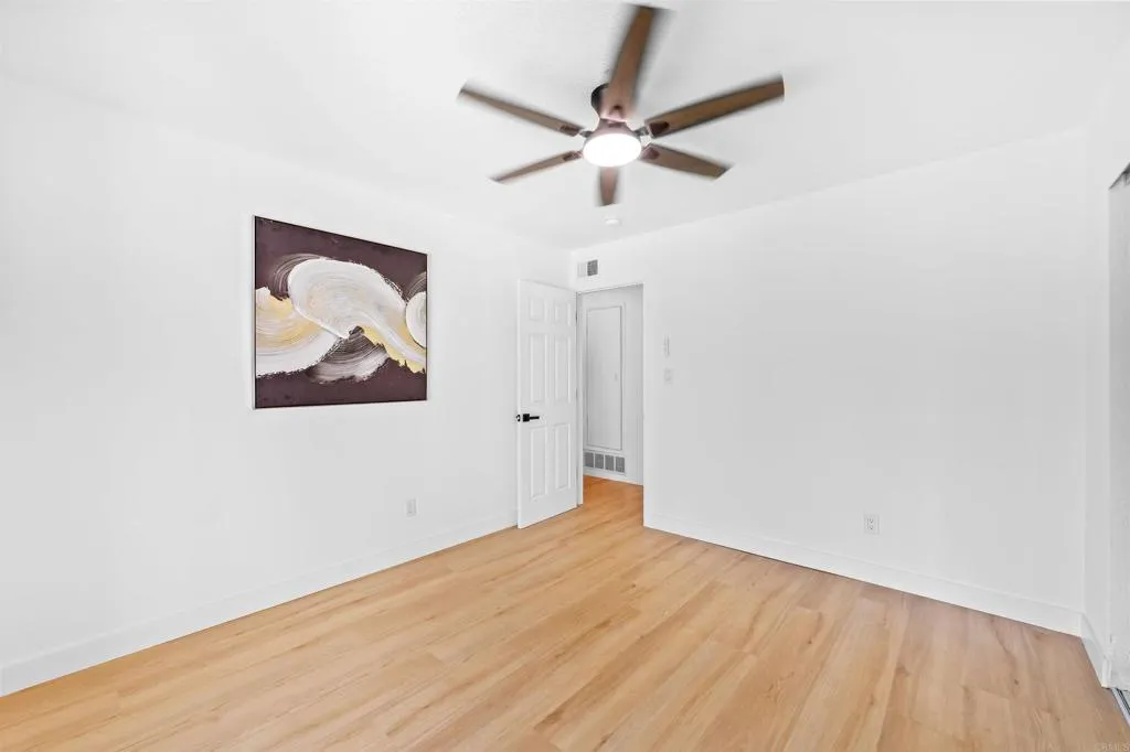 https://cdn.realtyfeed.com/cdn/127/307076493/dfe83901a0b815db1aff403cd4bc37a0.webp